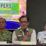 Upaya BNPB Bebaskan Langit Sumsel dari Asap Karhutla Lewat Semai 1,6 Ton Dry Ice