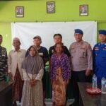 Pesisir Dungkek Disergap Kayu Gelondongan, 79 Warga Terdampak Terima Ganti Rugi Rp 67,5 Juta
