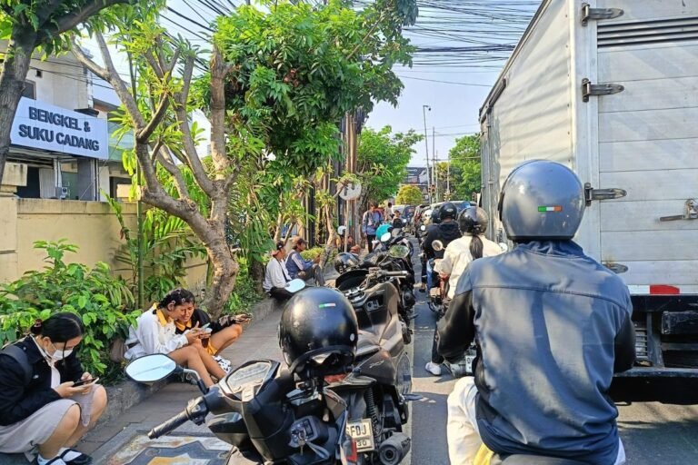Antrean BBM di Bali Mengular, 588 Polisi Diterjunkan Bersiaga di SPBU