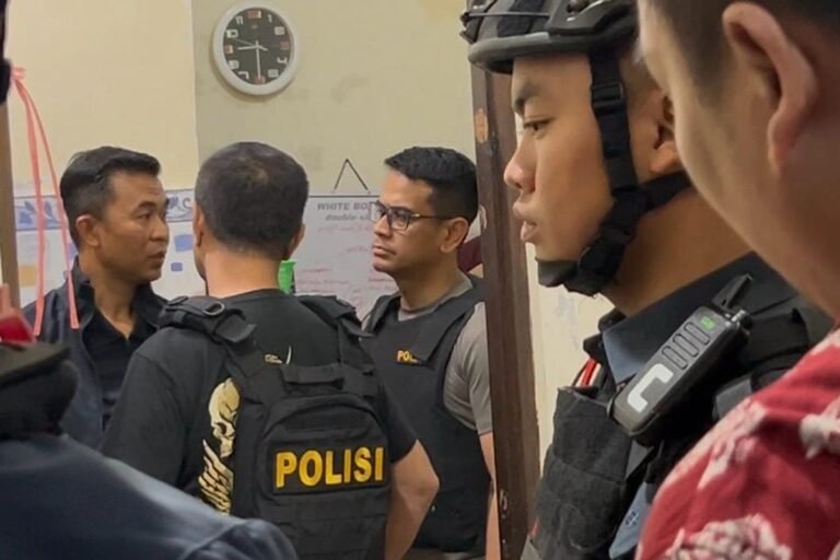Sempat Buron Sebulan, Pembakar Warung Mi Babi Sukoharjo Diciduk Polisi