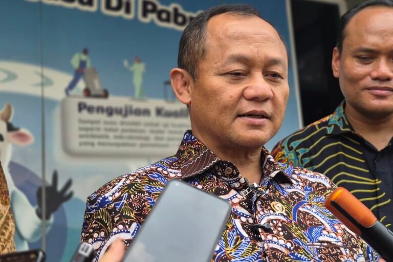 Menperin Dorong Impor Sapi Perah Unggul Demi Dongkrak Industri Susu Nasional