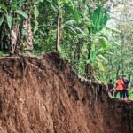 BPBD KBB Deteksi Retakan Tanah 50 Meter di Cisarua, 10 Rumah Terancam Longsor Susulan